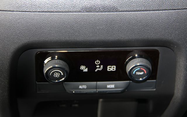 2026 Chevrolet Traverse LT - Photo 35