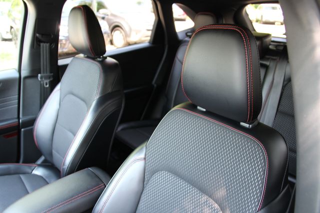 2025 Ford Escape ST-Line - Photo 20