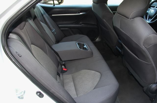 2024 Toyota Camry LE - Photo 30
