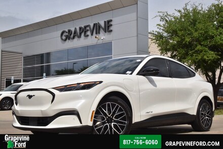 2025 Ford Mustang Mach-E Premium SUV