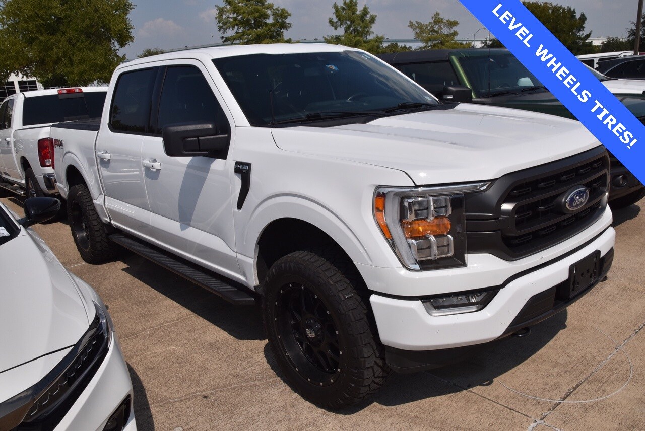2022 Ford F-150 XLT photo 3