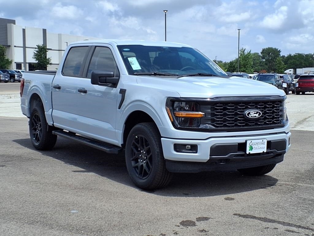 2025 Ford F-150 STX photo 3
