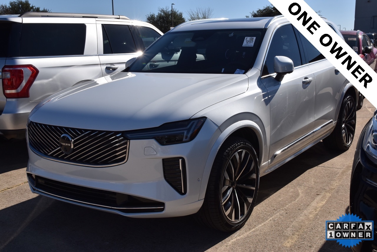 2025 Volvo XC90 Plus