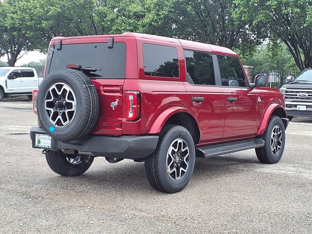 New 2026 Ford Bronco Outer Banks SUV