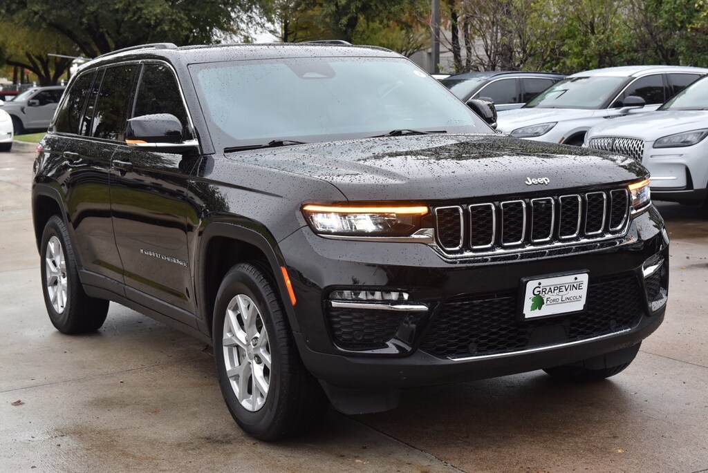 Used 2023 Jeep Grand Cherokee Limited SUV