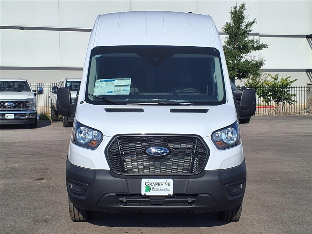 2025 Ford Transit photo 2