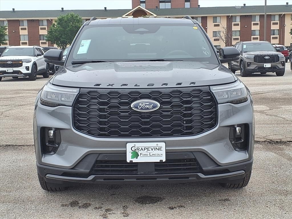 New 2026 Ford Explorer ST-Line SUV