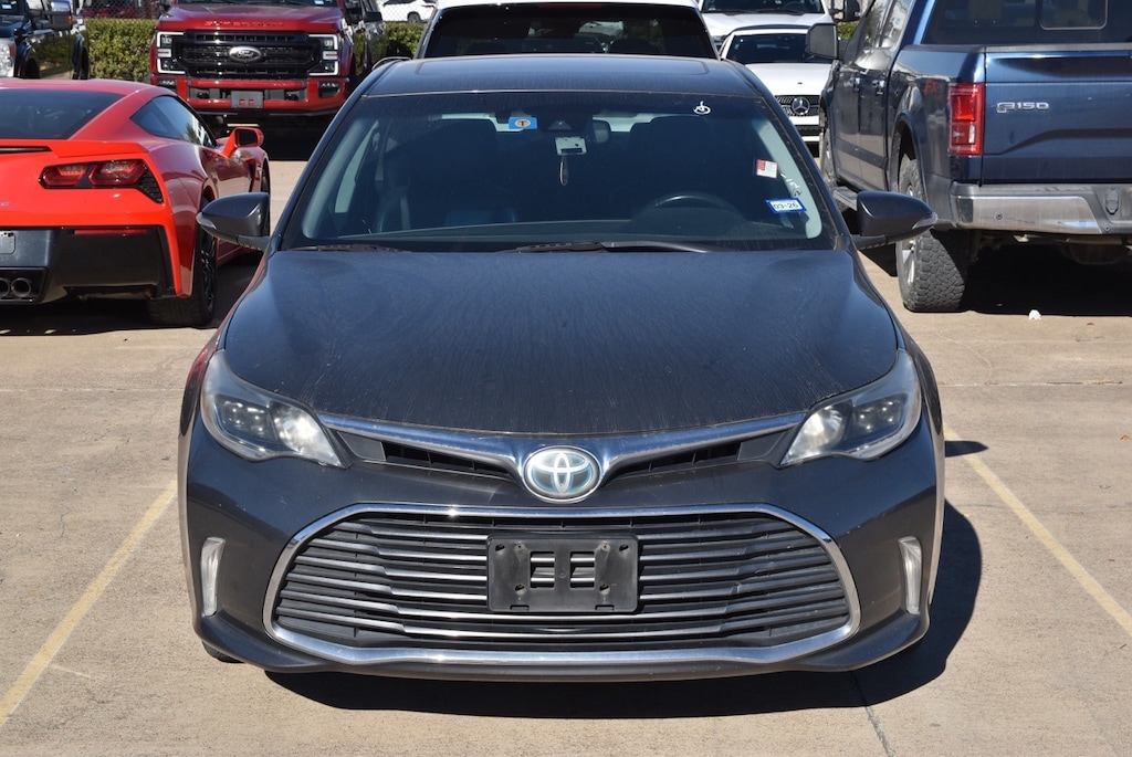 Used 2018 Toyota Avalon Hybrid XLE Premium Sedan