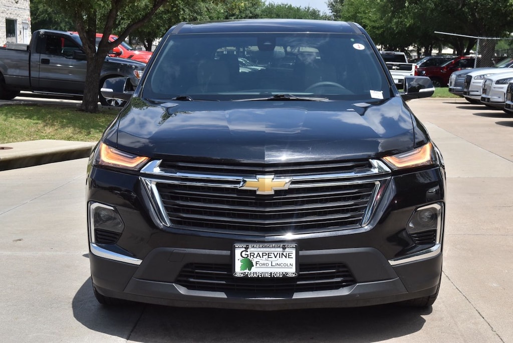 Used 2023 Chevrolet Traverse LS SUV