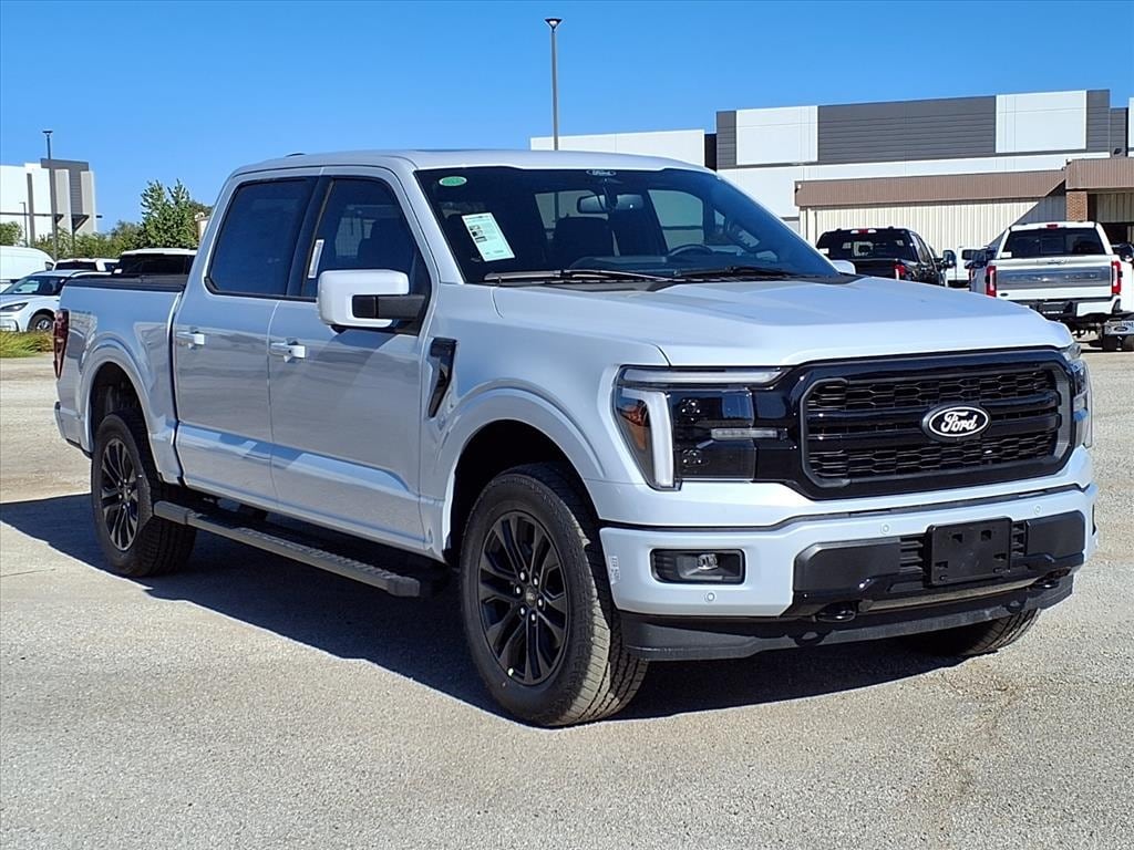 New 2025 Ford F-150 Lariat Truck SuperCrew Cab