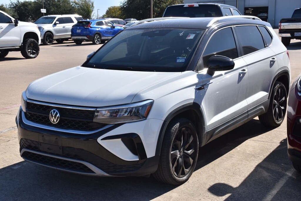 Used 2024 Volkswagen Taos 1.5T SE SUV