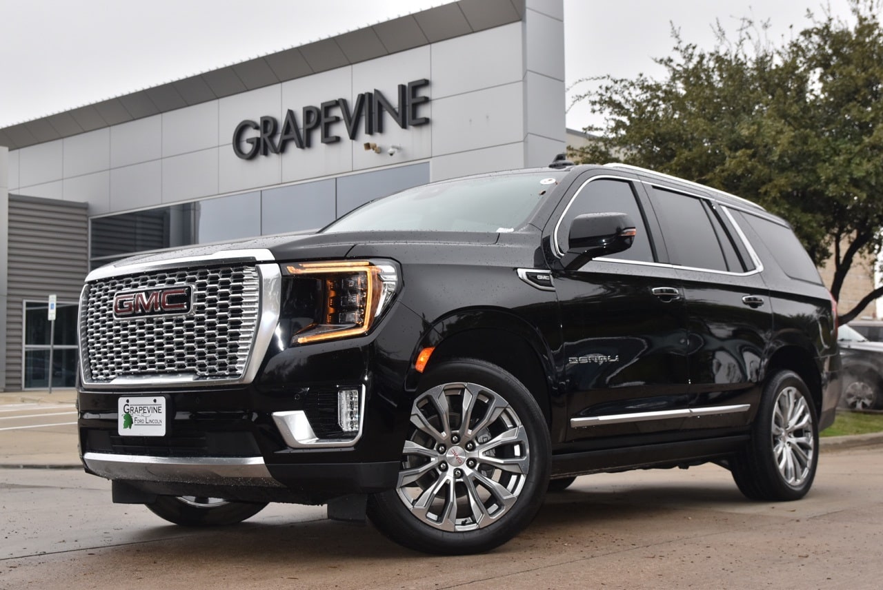 2023 GMC Yukon Denali's photo