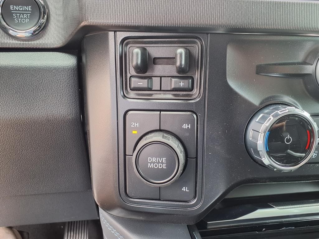 2026 Ford F-250 Super Duty Platinum - Photo 12