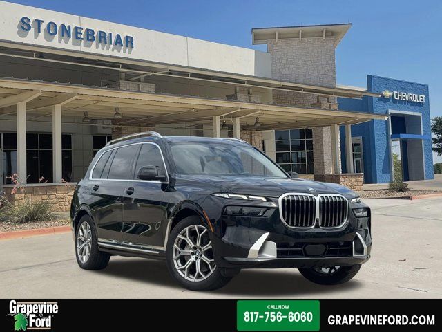 2025 BMW X7