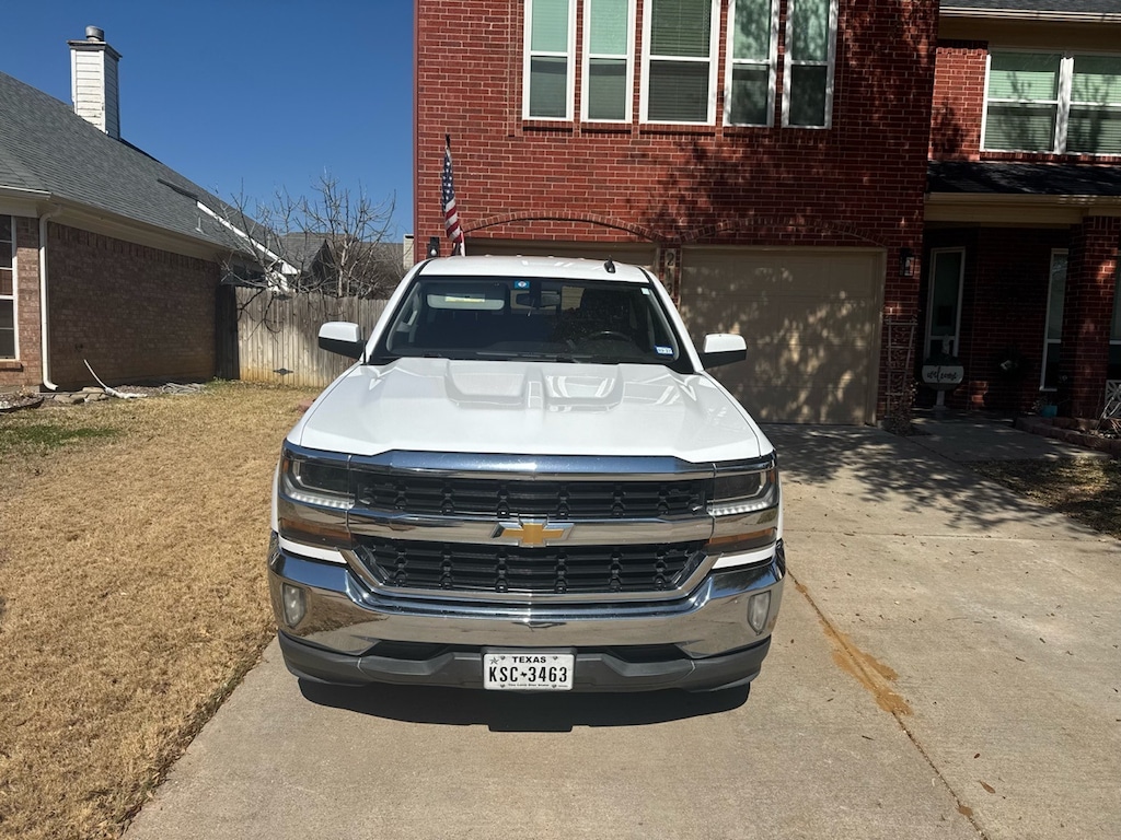 Used 2018 Chevrolet Silverado 1500 LT Truck Crew Cab