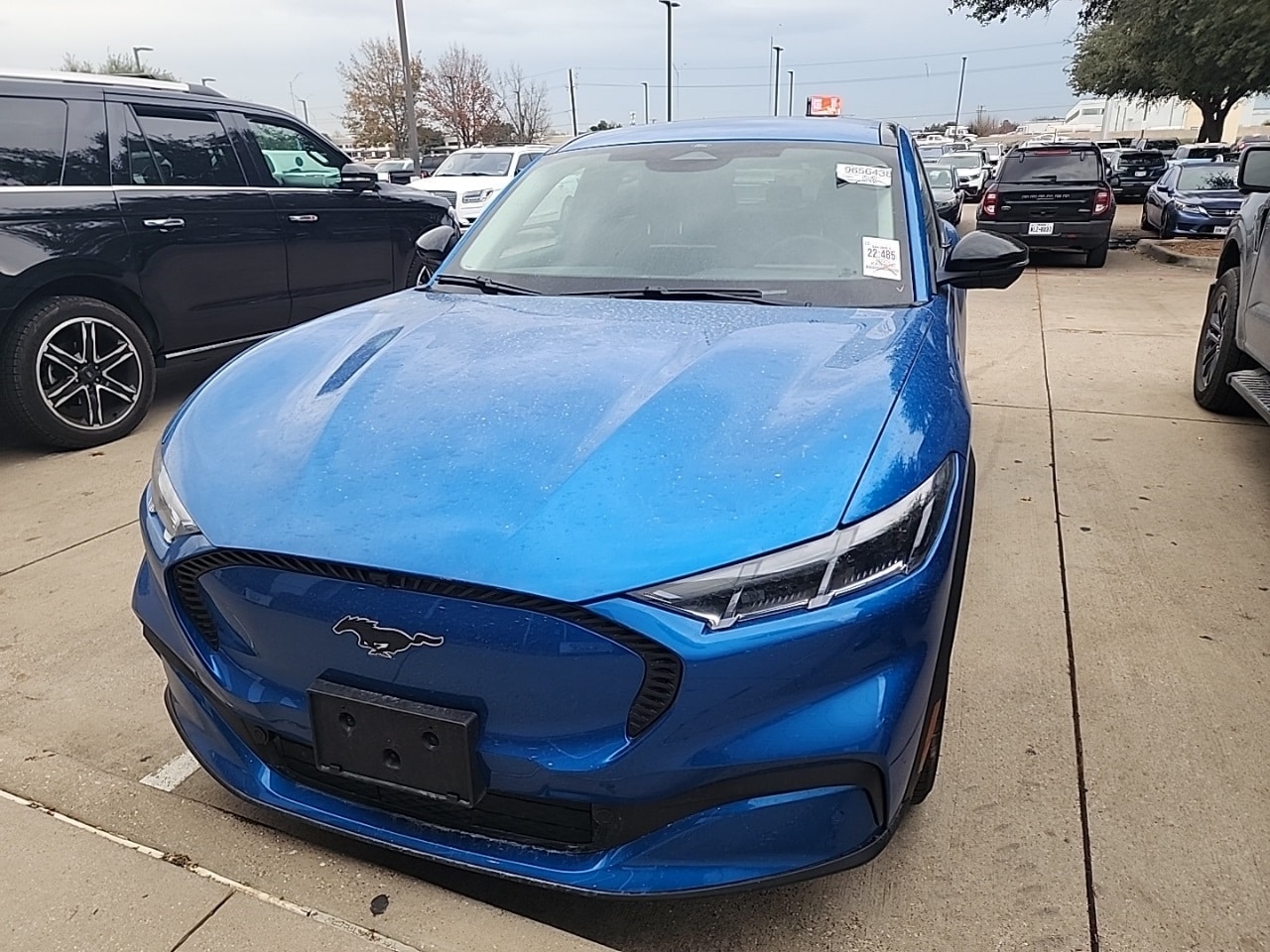 2025 Ford Mustang Mach-E Select AWD's photo