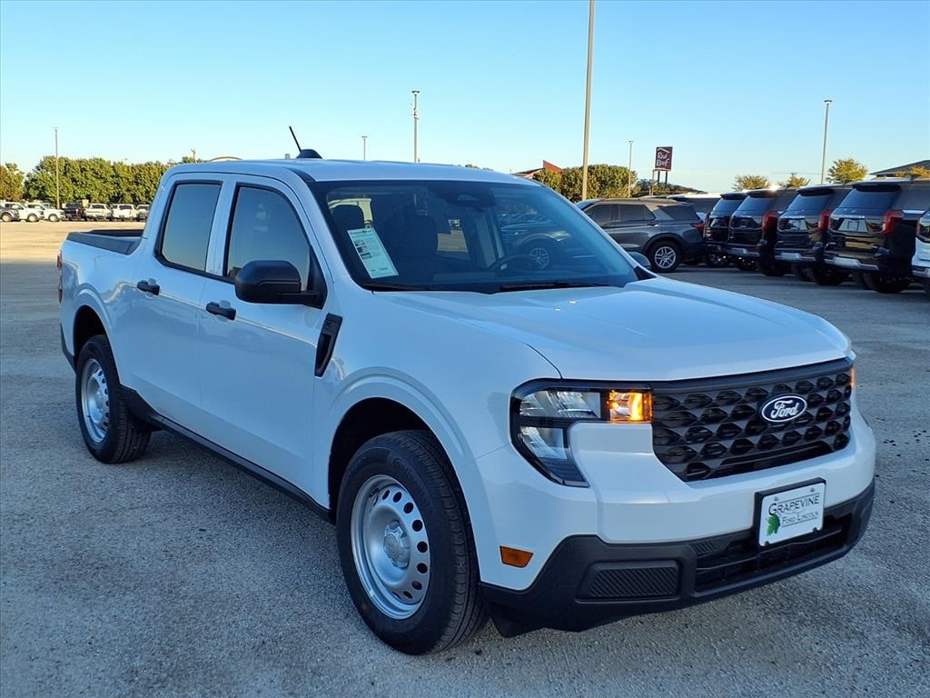 New 2025 Ford Maverick XL Truck SuperCrew