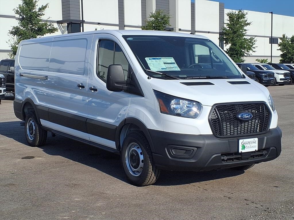 2025 Ford Transit photo 3