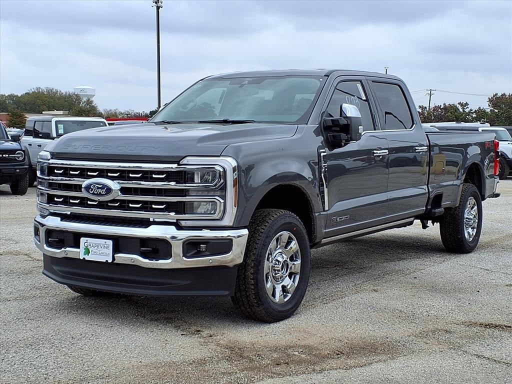 2026 Ford F-350 Super Duty Lariat's photo