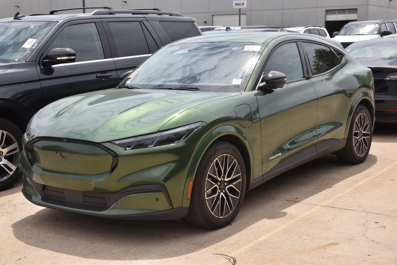 Certified 2025 Ford Mustang Mach-E Premium AWD with VIN 3FMTK3SU2SMA19296 for sale in Grapevine, TX