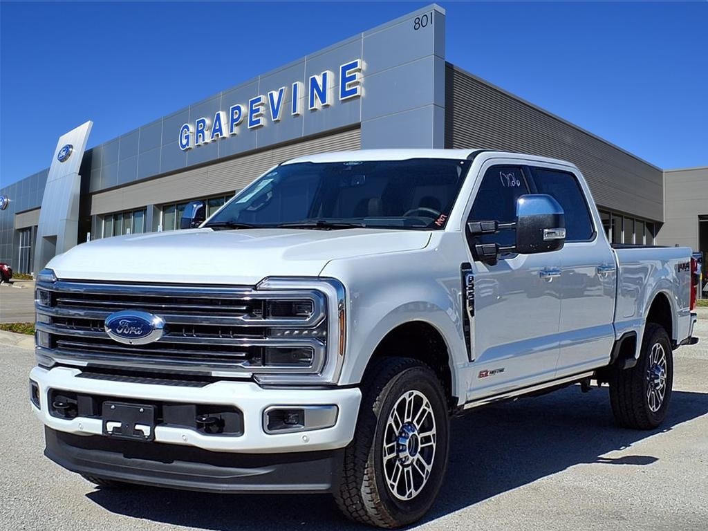 2026 Ford F-250 Super Duty Platinum's photo