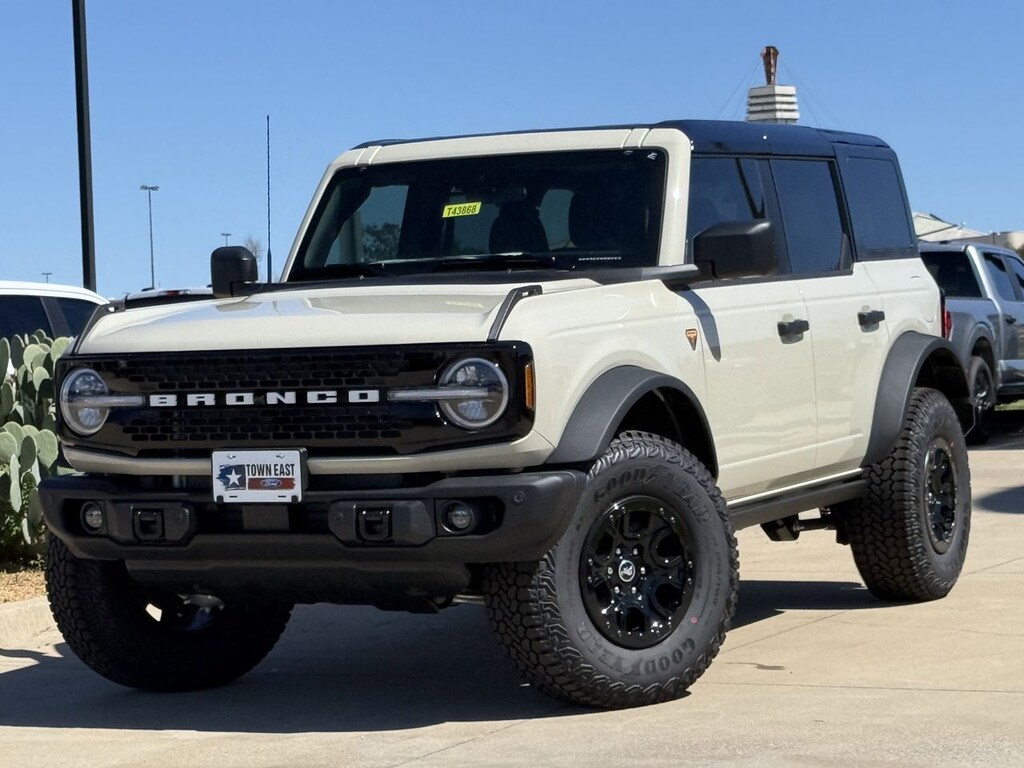 New 2026 Ford Bronco Badlands SUV