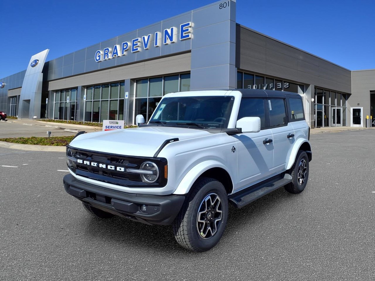 2026 Ford Bronco Outer Banks SUV