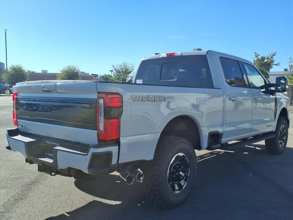 New 2026 Ford F-250 Platinum Truck Crew Cab