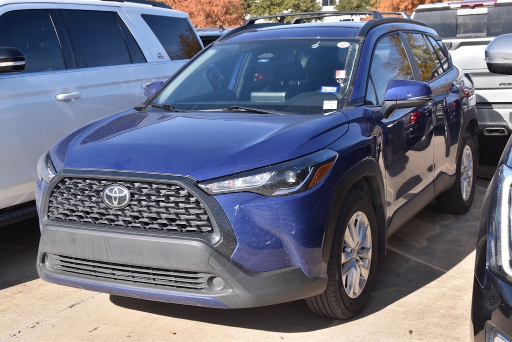 Used 2024 Toyota Corolla Cross LE SUV