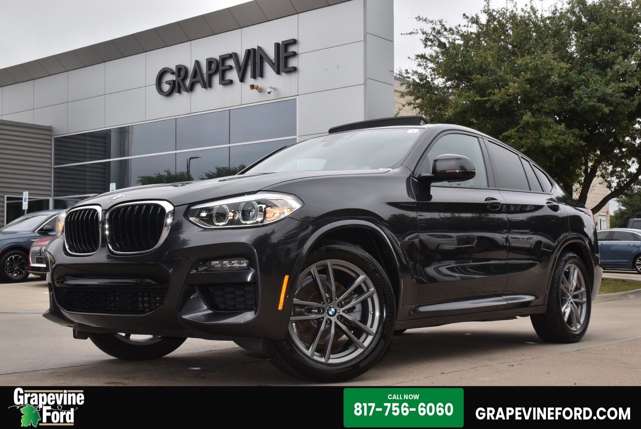 2020 BMW X4 xDrive30i's photo