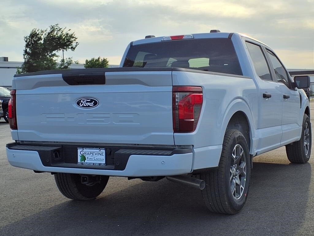 2025 Ford F-150 STX photo 4