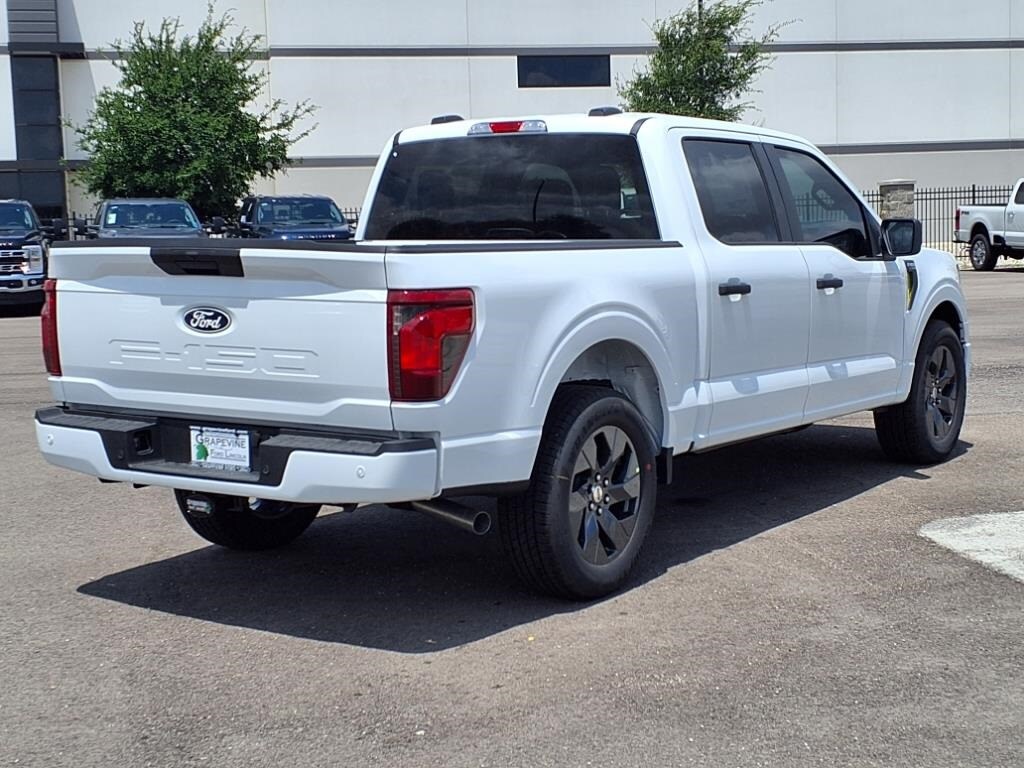 2025 Ford F-150 STX photo 4