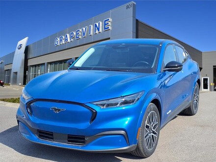 2025 Ford Mustang Mach-E Premium SUV