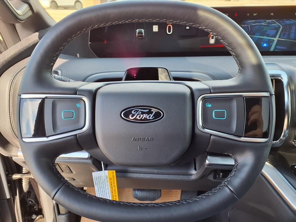 2026 Ford Expedition Platinum - Photo 17