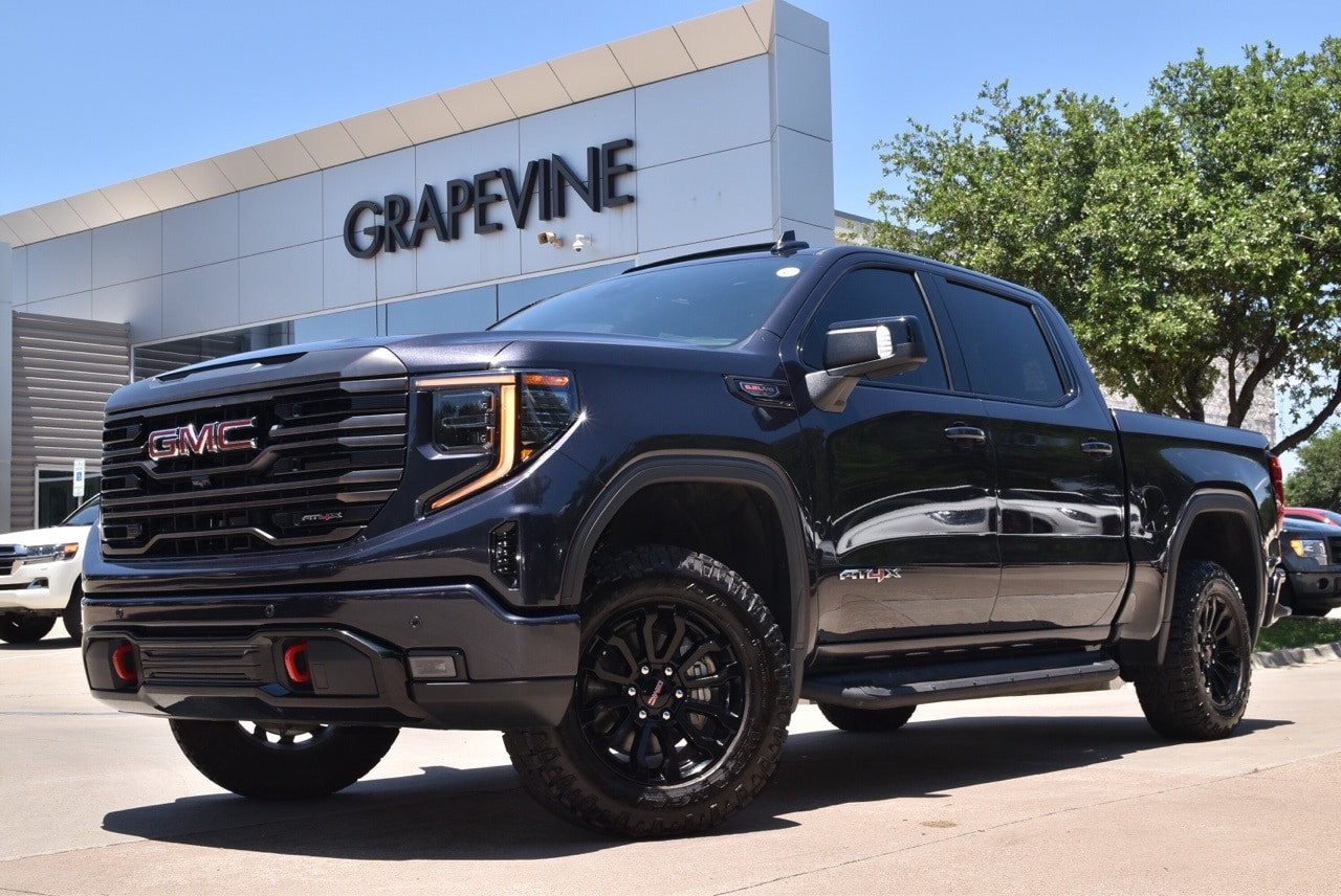Used 2022 GMC Sierra 1500 AT4X with VIN 3GTUUFEL1NG648610 for sale in Grapevine, TX