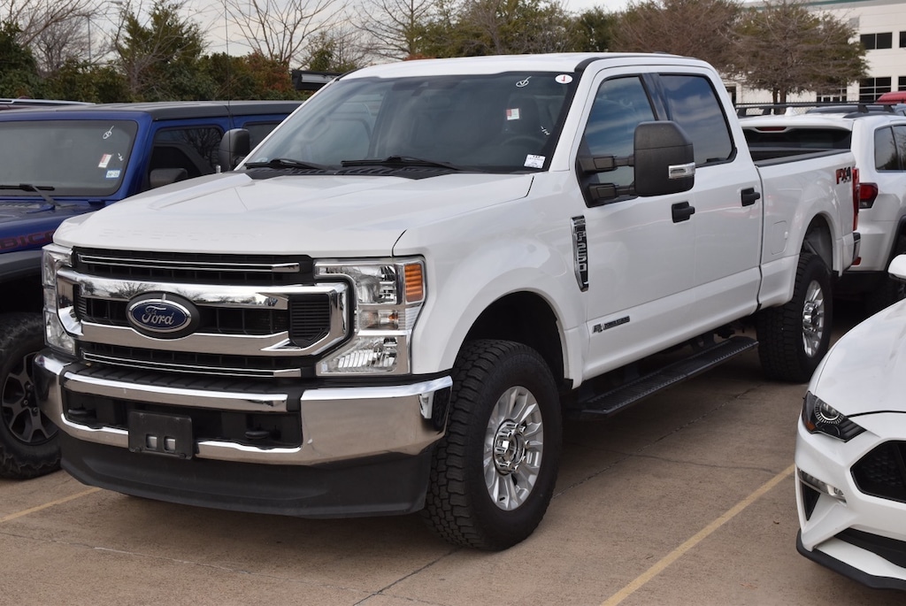 Used 2020 Ford F-250 XLT Truck Crew Cab