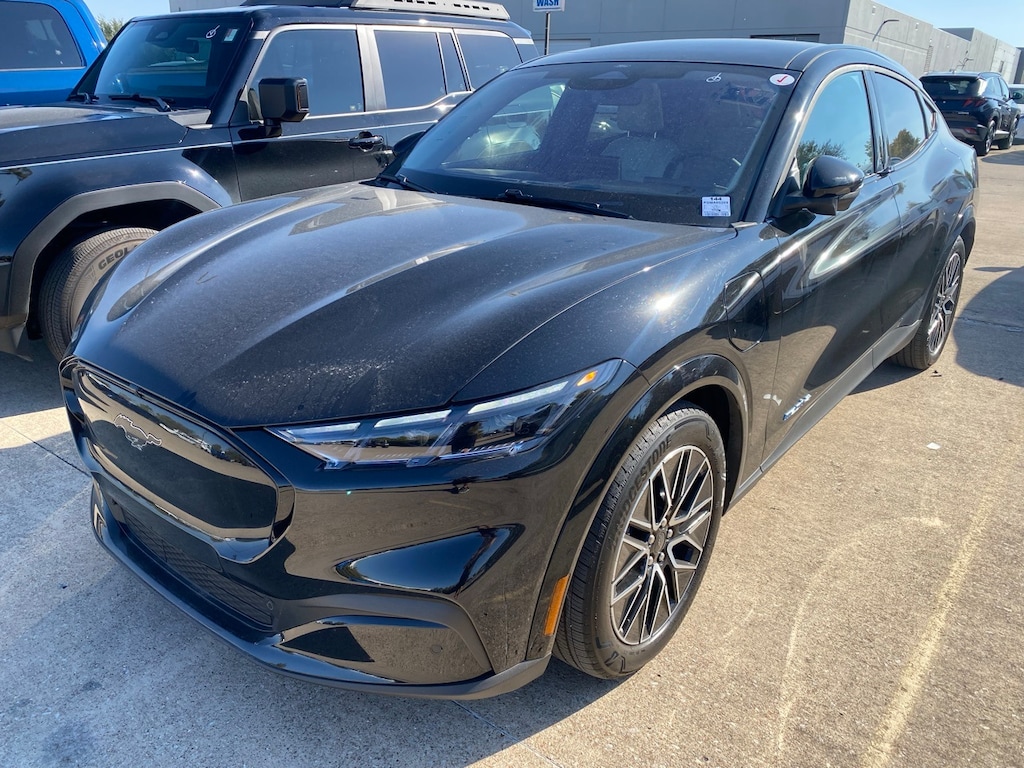Used 2025 Ford Mustang Mach-E Premium SUV
