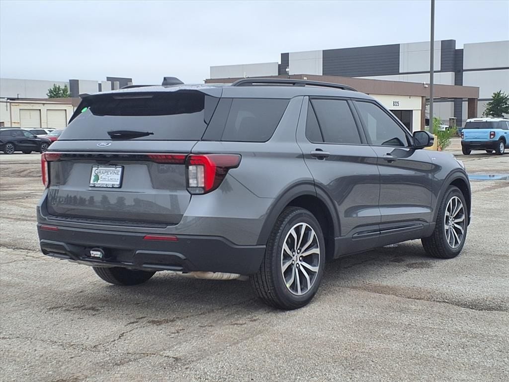 New 2026 Ford Explorer ST-Line SUV