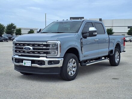 2026 Ford F-250 Lariat Truck Crew Cab