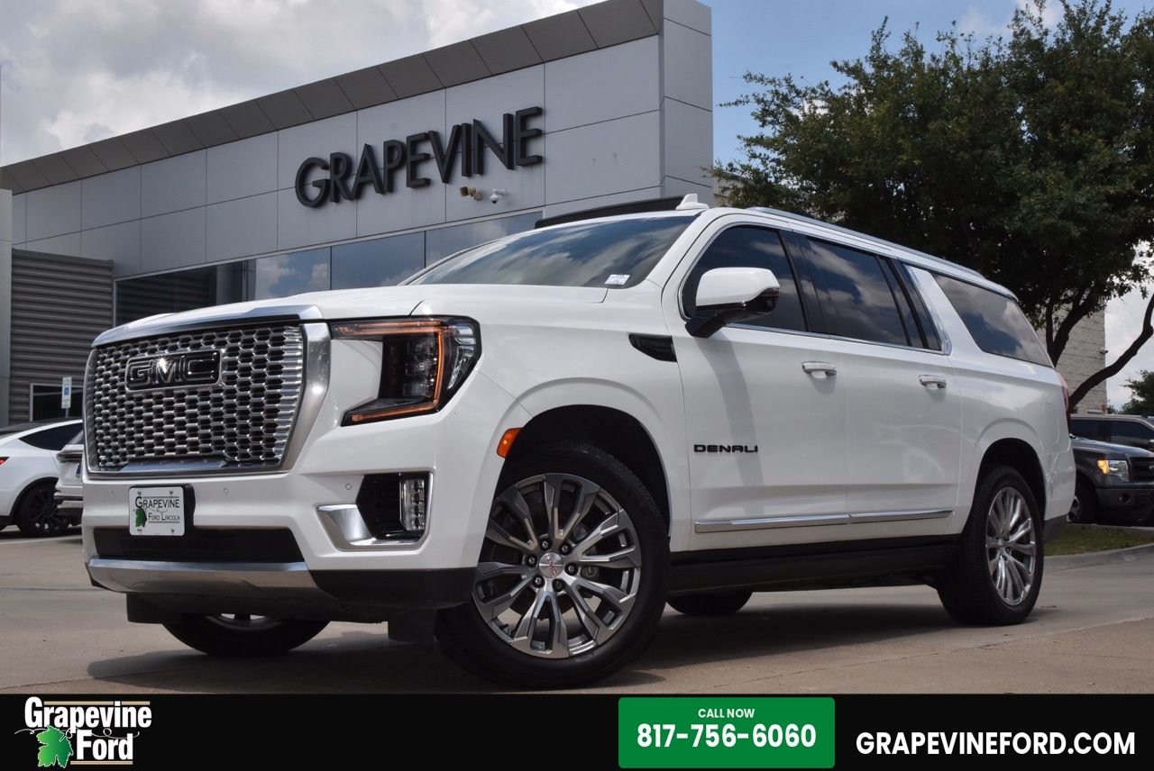 2022 GMC Yukon Denali AWD's photo