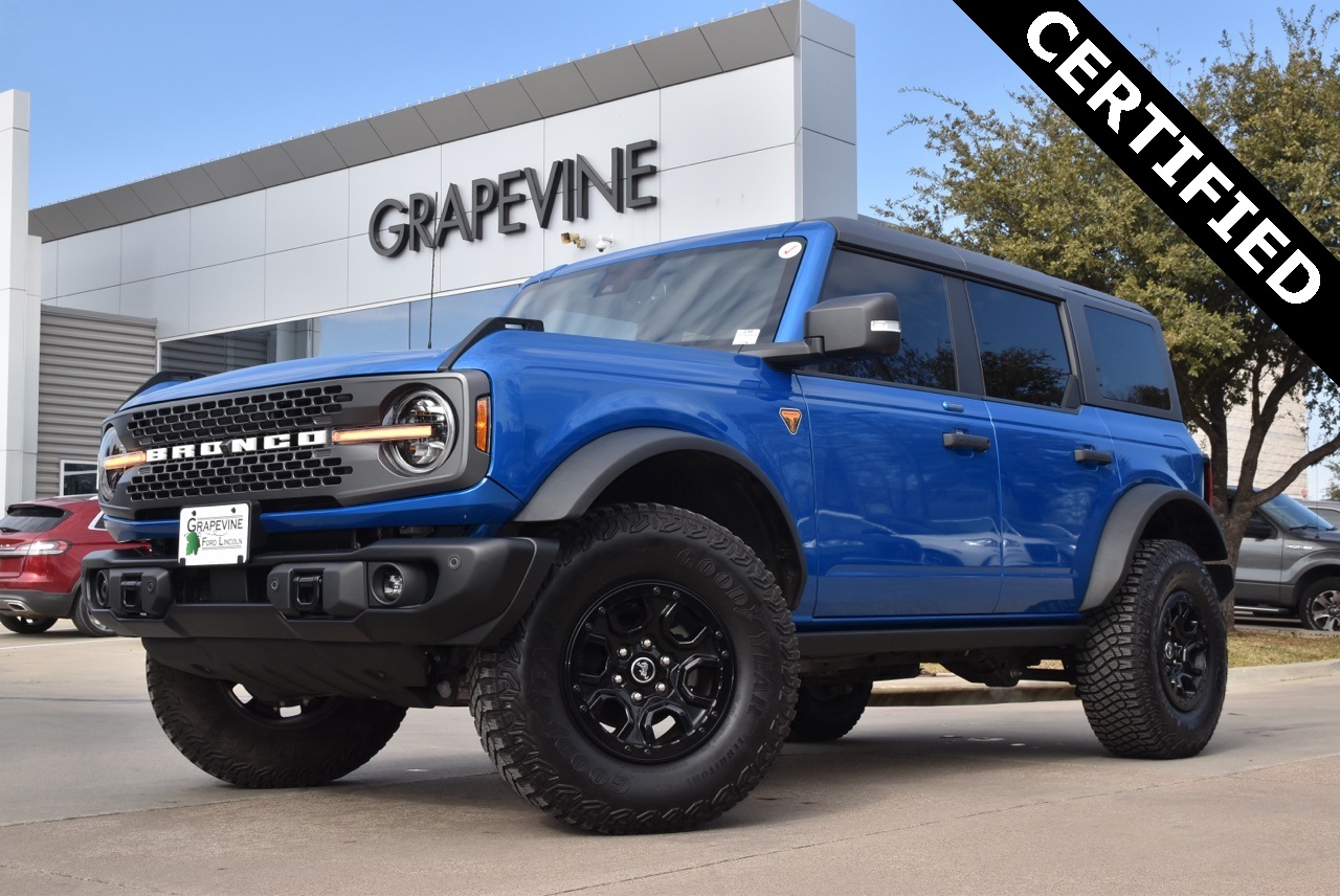 2023 Ford Bronco 4-Door Badlands