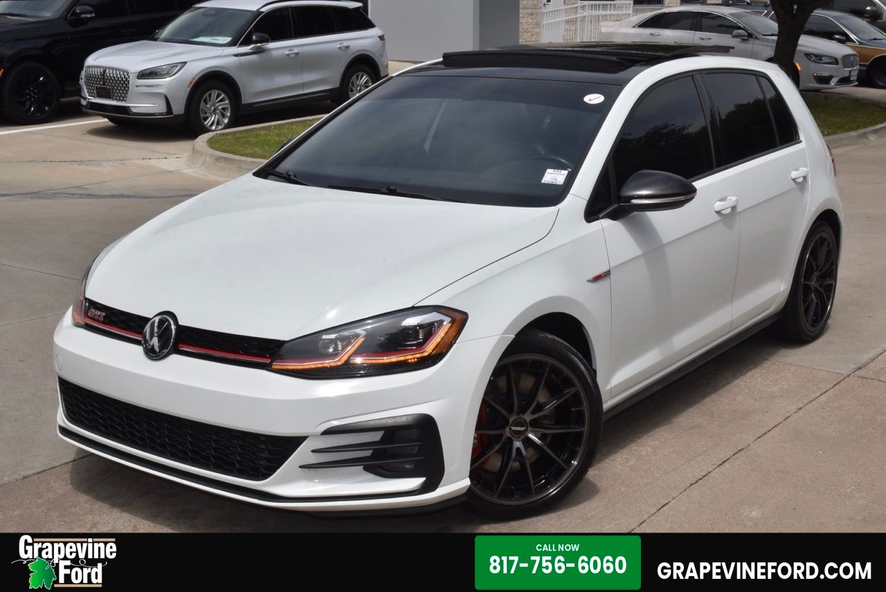 2021 Volkswagen Golf GTI 2.0T SE 4-door's photo