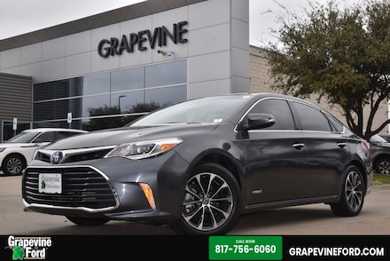 2018 Toyota Avalon Hybrid XLE Premium Sedan