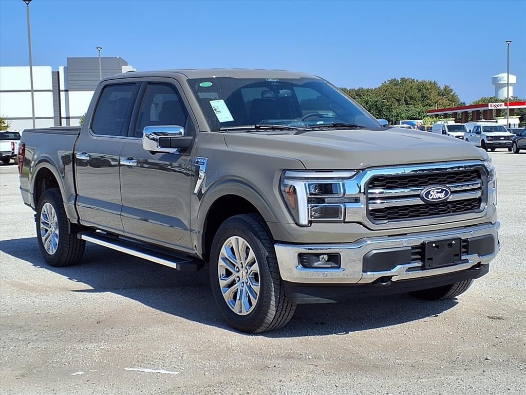 New 2025 Ford F-150 Lariat Truck SuperCrew Cab