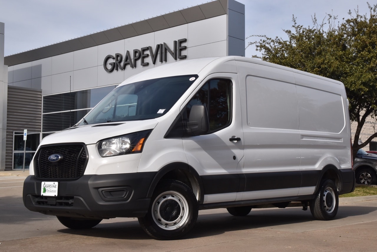 2023 Ford Transit Van Base's photo