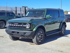2025 Ford Bronco Outer Banks SUV