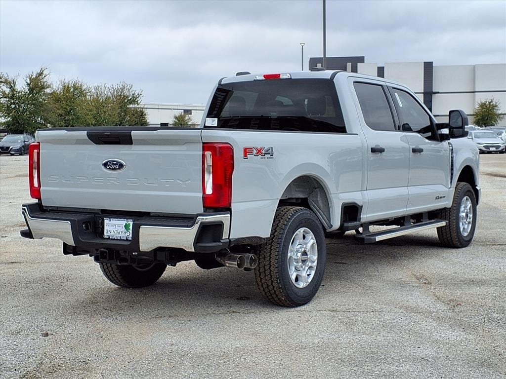New 2026 Ford F-250 XLT Truck Crew Cab