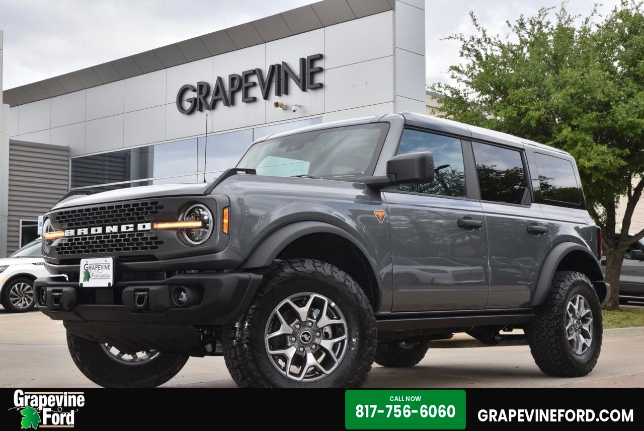 2025 Ford Bronco Badlands 4x4's photo