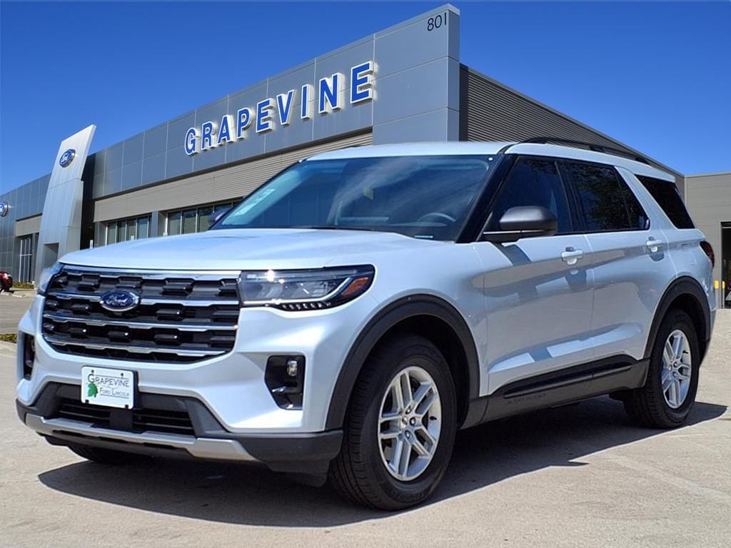 2026 Ford Explorer's photo