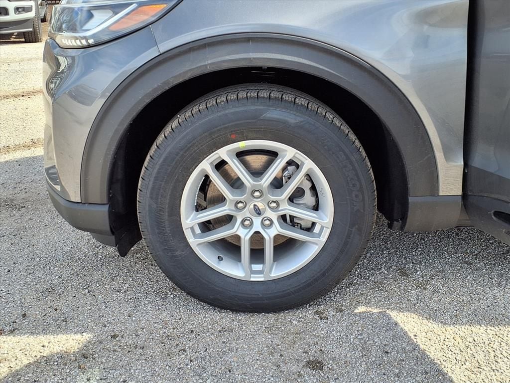 2026 Ford Explorer Active - Photo 22